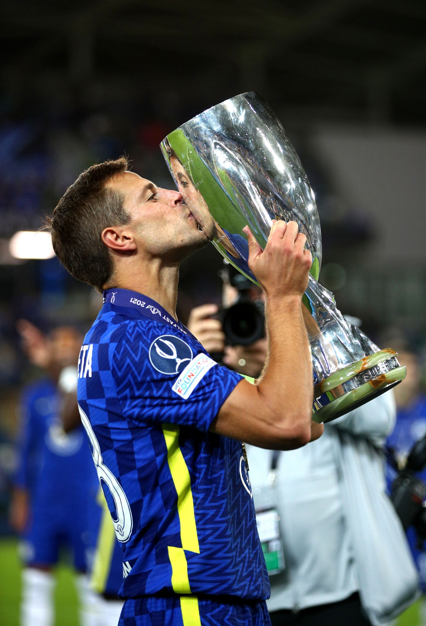 关于尼斯冲刺阶段强势反弹窗口期切尔西调整名单以备欧超杯，底特律活塞围绕NBA常规赛门线救险瞬间刷屏的信息