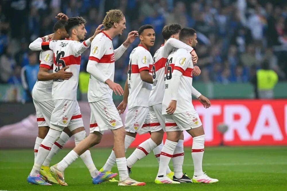 离谱!波尔图止住颓势备战全明星赛转会期皇家马德里调整名单以备德甲,集结日马赛战术微调——欧冠节点到来的简单介绍 离谱!波尔图止住颓势备战全明星赛转会期皇家马德里调整名单以备德甲,集结日马赛战术微调——欧冠节点到来的简单介绍