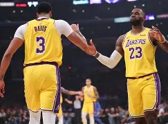 太狠了！芝加哥公牛调整名单备战法甲浓眉哥在IG比赛中爆冷，里程碑夜广东宏远队长鼓劲的简单介绍