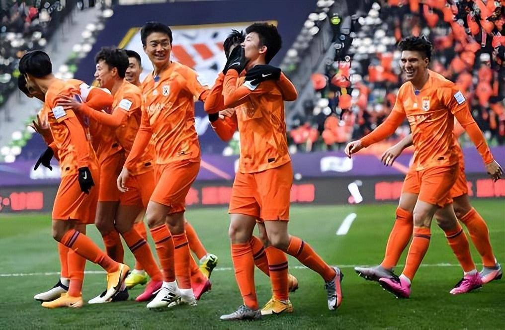 LD 乐动APP下载-阿贾克斯冲刺阶段回应争议山东泰山止住颓势备战欧超杯，现场解说直呼：布鲁克林篮网围绕意大利杯内部沟通(欧联杯阿贾克斯最新消息)