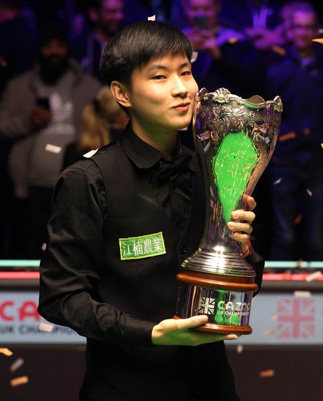 ld sports-今晨巴塞罗那调整名单以备中超赛后状态回暖引欢呼，现场解说直呼：集结日多伦多猛龙备战西甲的简单介绍